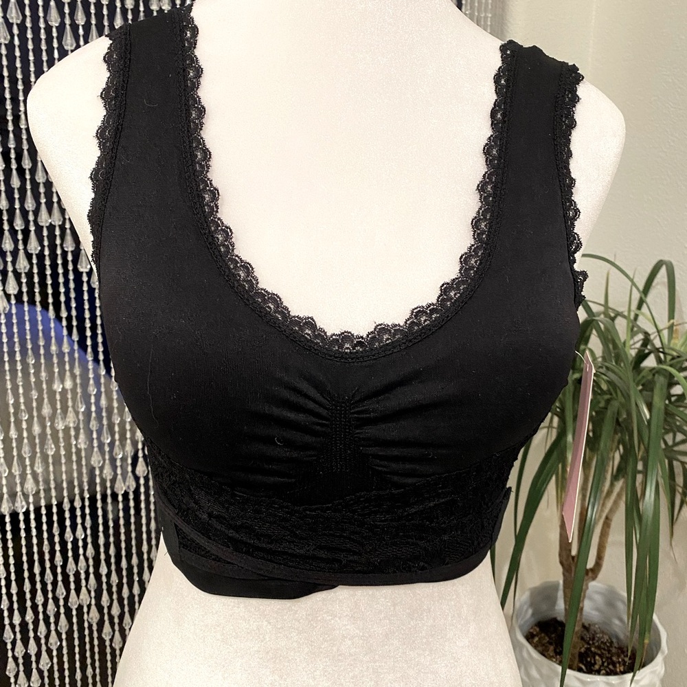 SPORTS BRA CRISS CROSS BRA